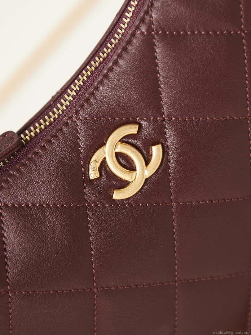 Chanel AS4220 HOBO Handbag Lambskin Wine Red