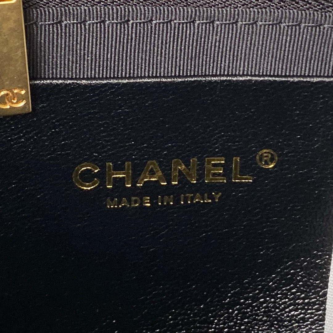 Chanel AS4368 Large HOBO Bag Shiny Crumpled Lambskin & Gold-Tone Metal Black