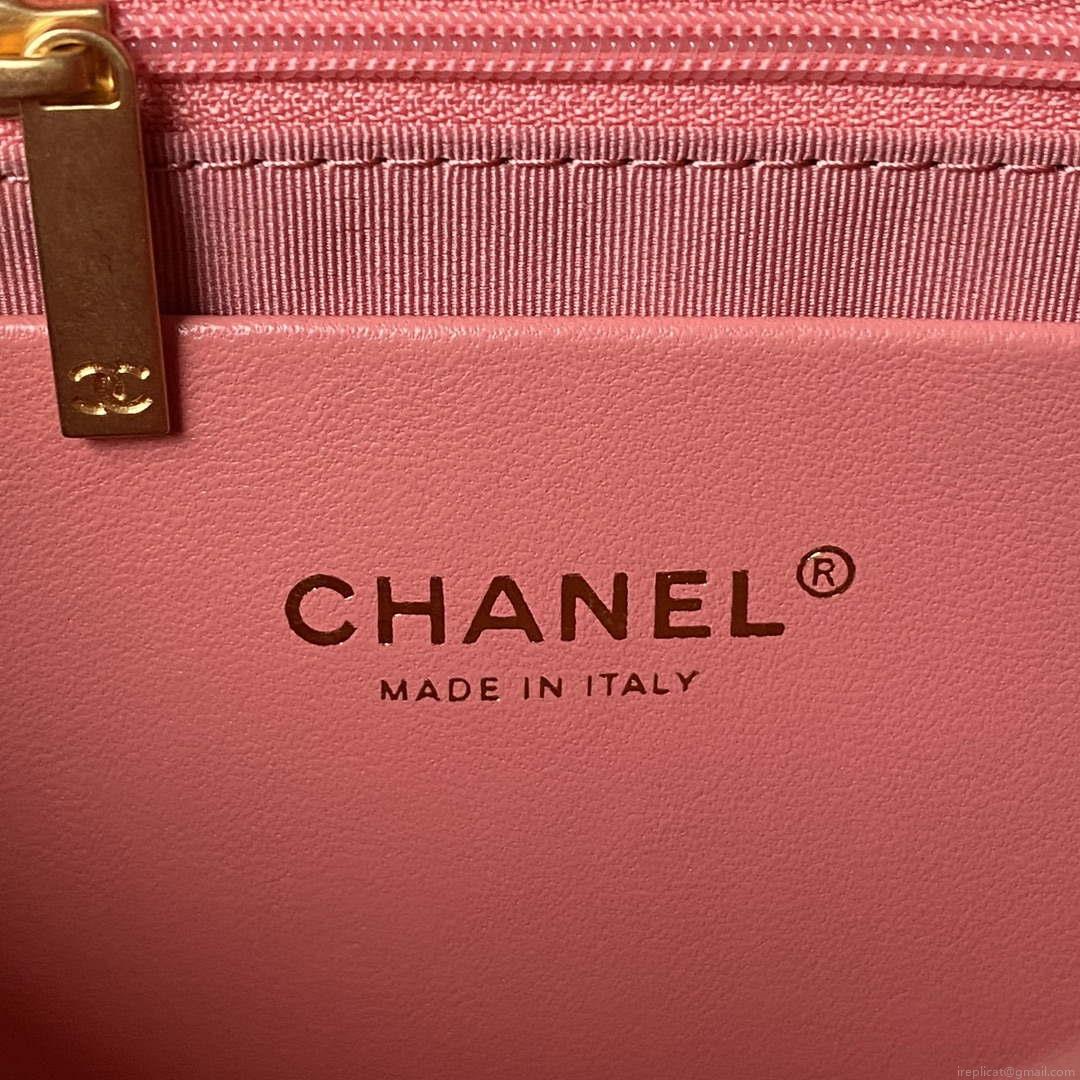 Chanel AS4368 Large HOBO Bag Shiny Crumpled Lambskin & Gold-Tone Metal Pink