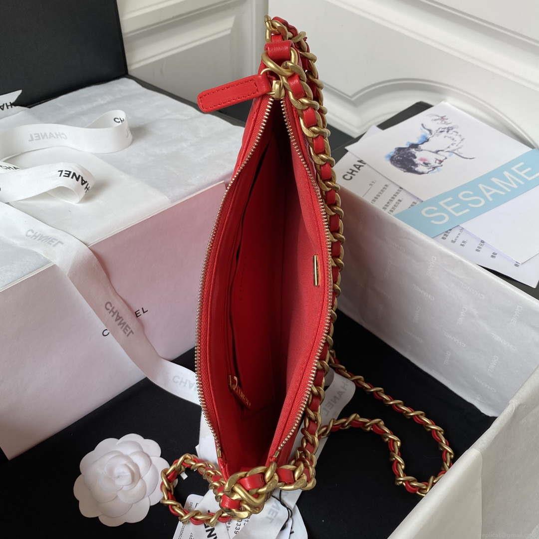 Chanel AS4368 Large HOBO Bag Shiny Crumpled Lambskin & Gold-Tone Metal Red