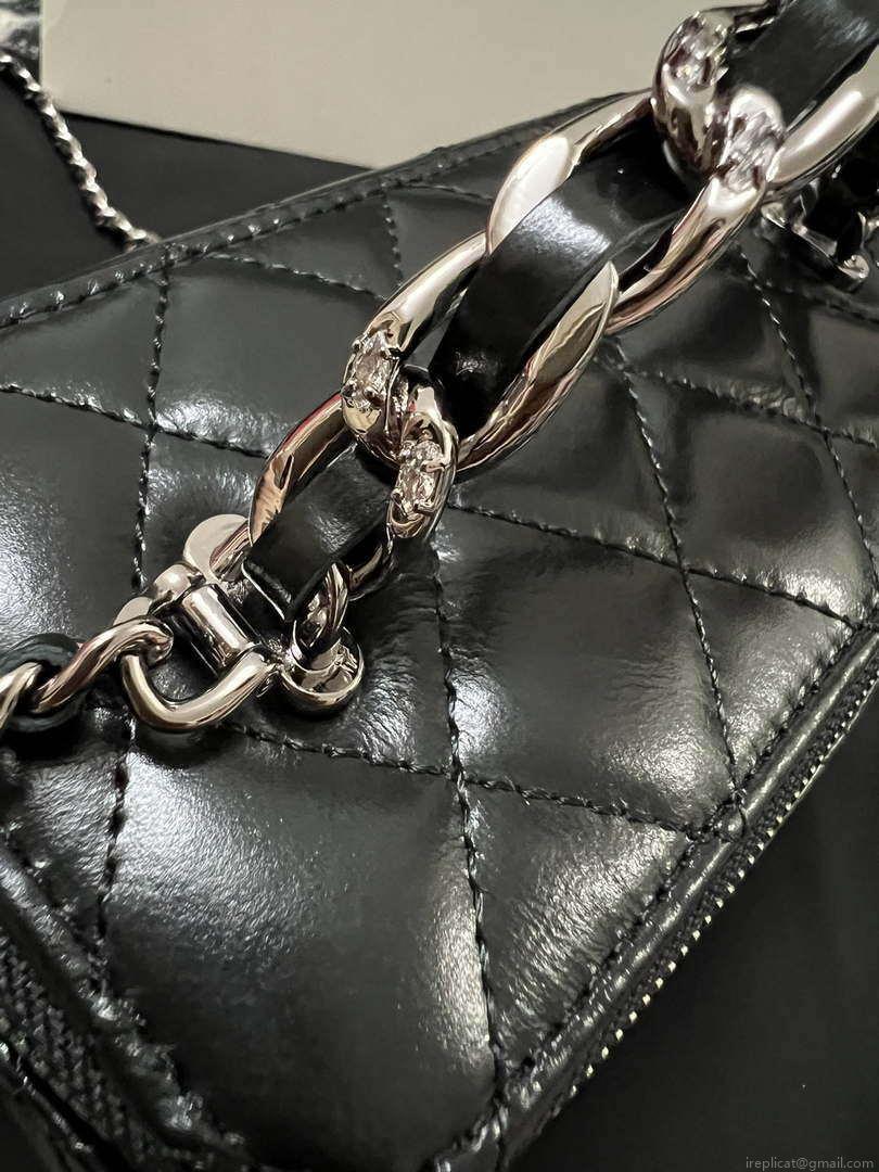 Chanel AP3593 Shiny Crumpled Calfskin Strass & Ruthenium-Finish Metal Black