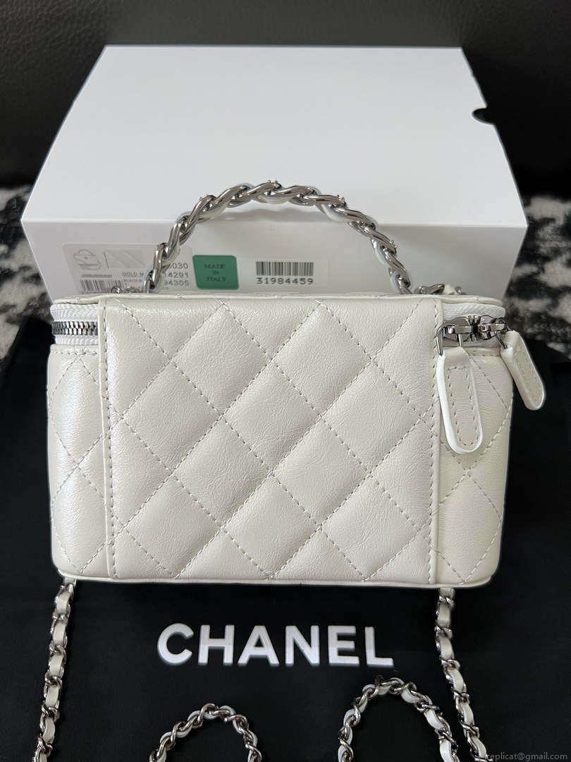 Chanel AP3593 Shiny Crumpled Calfskin Strass & Ruthenium-Finish Metal White