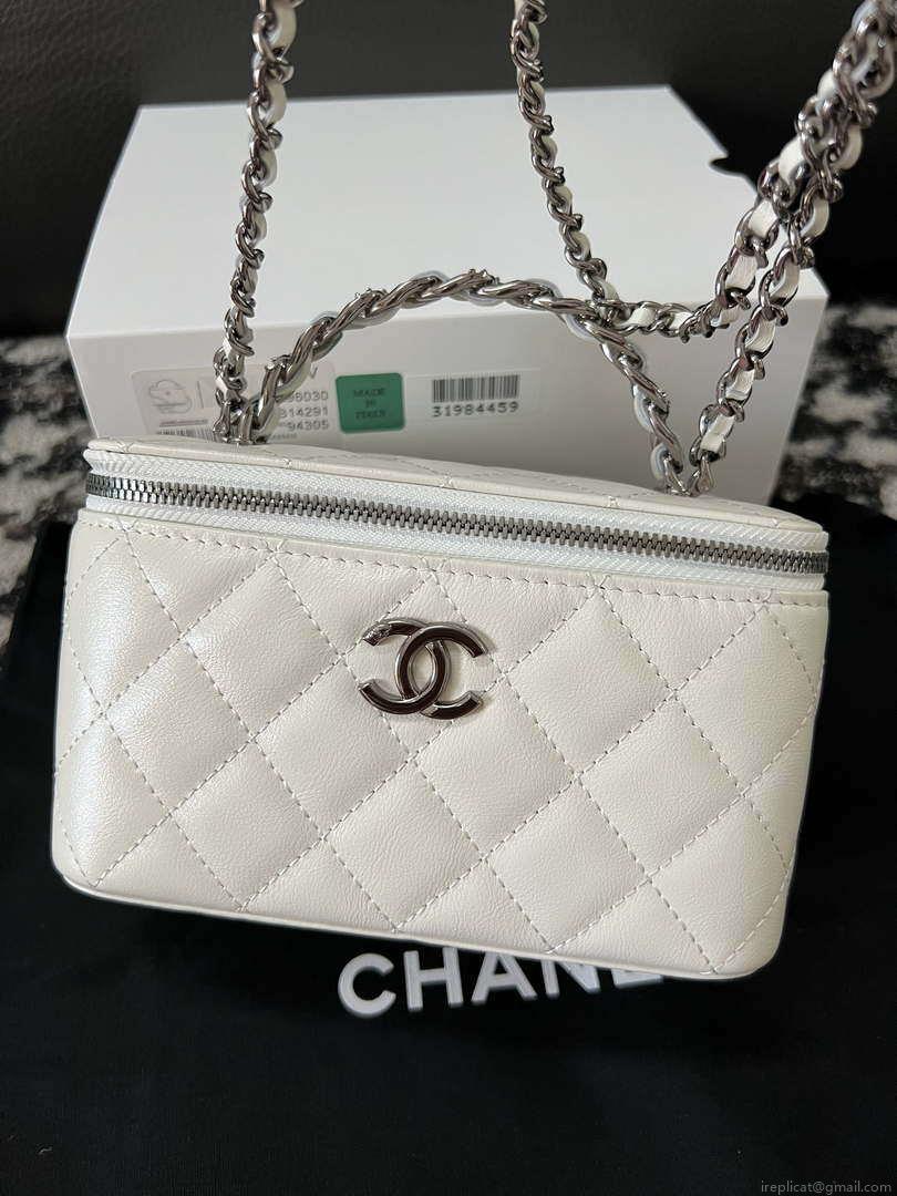 Chanel AP3593 Shiny Crumpled Calfskin Strass & Ruthenium-Finish Metal White