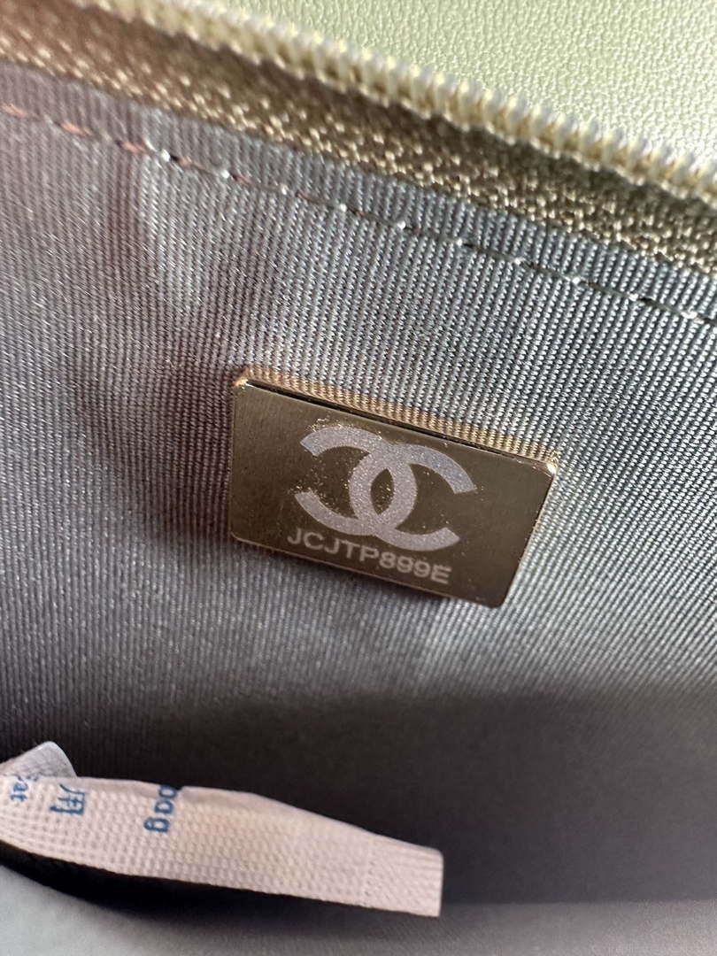 Chanel AP3267 19 Wallet on Chain Woc Shiny Lambskin Green