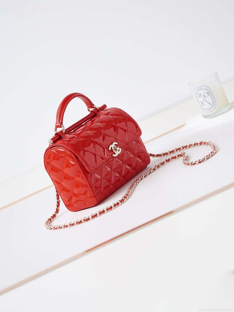 Chanel AS4511 Patent Calfskin & Gold-Tone Metal Red