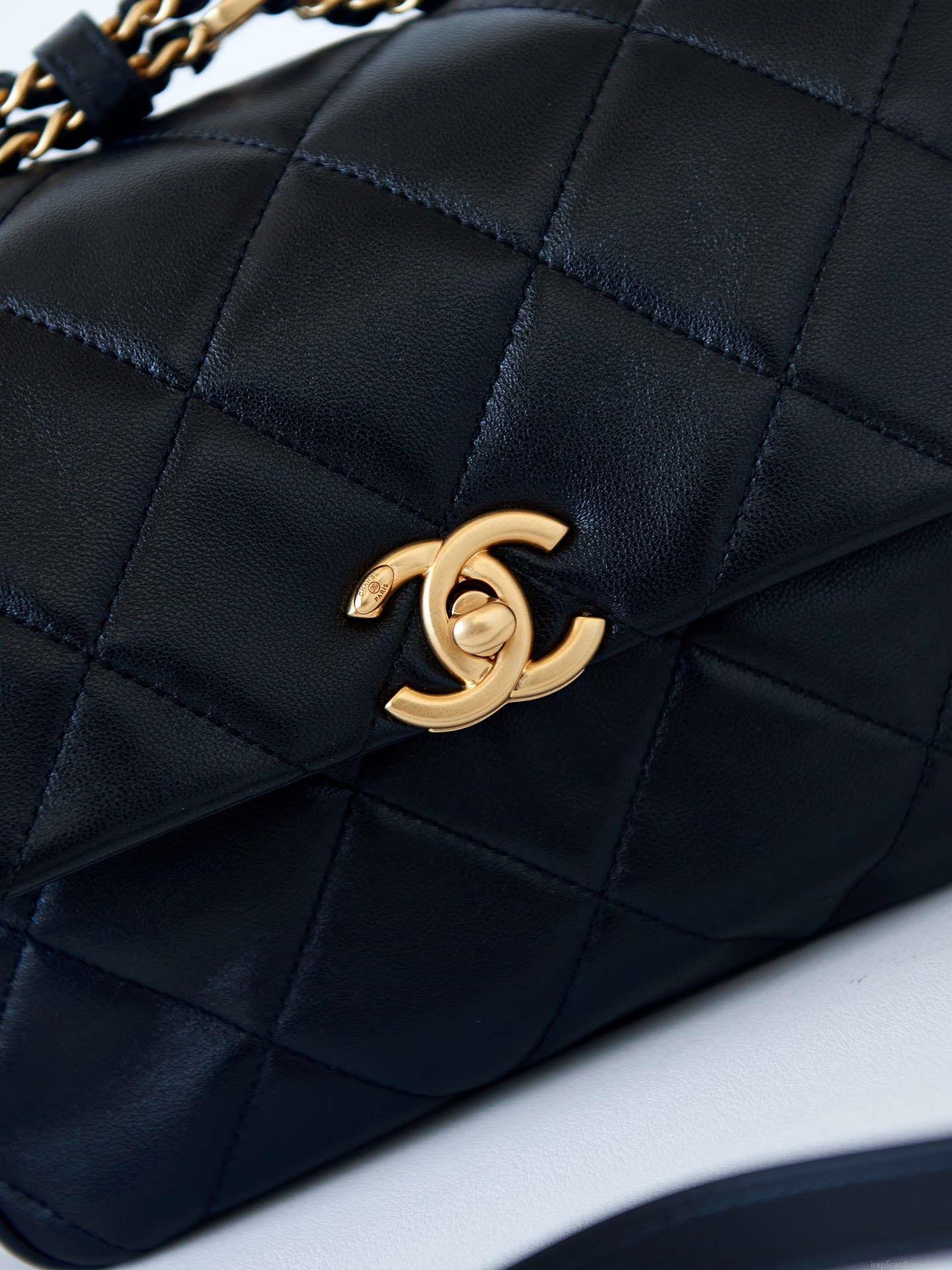 Chanel AS4305 Small Flap bag 23K Lambskin Black