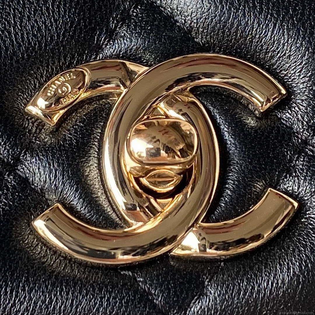 Chanel AS4654 Trendy CC Flap Bag With Top Handle Lambskin & Gold-Tone Metal Black