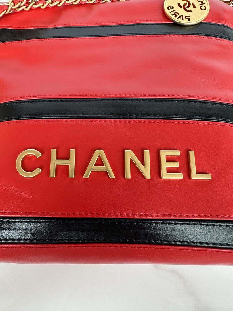 Chanel 22 Mini Handbag AS3980 Shiny Calfskin & Gold-Tone Metal Red & Black