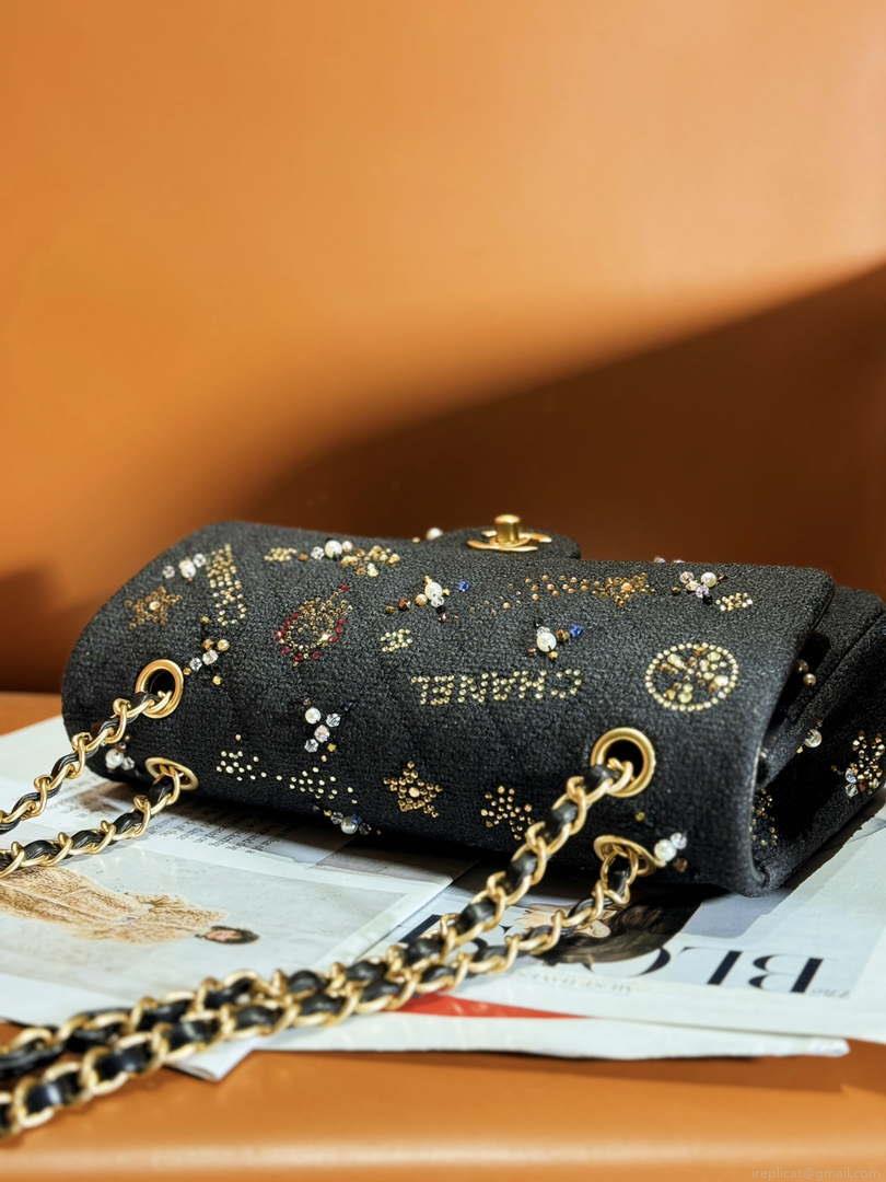 Chanel 24C A01112 Flap Classic Handbag Tweed & Gold-Tone Metal Black