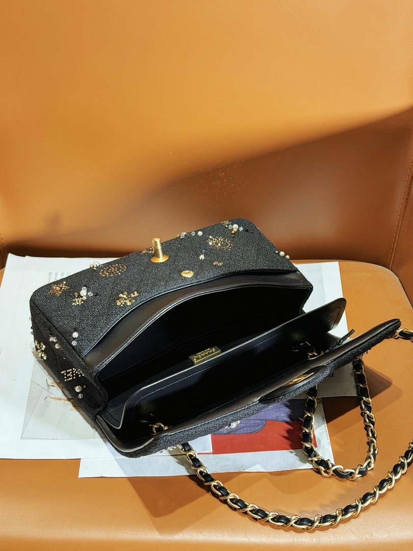 Chanel 24C A01112 Flap Classic Handbag Tweed & Gold-Tone Metal Black