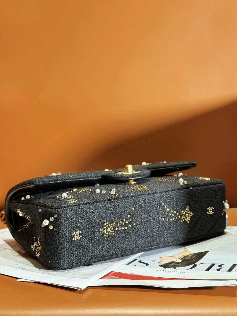 Chanel 24C A01112 Flap Classic Handbag Tweed & Gold-Tone Metal Black
