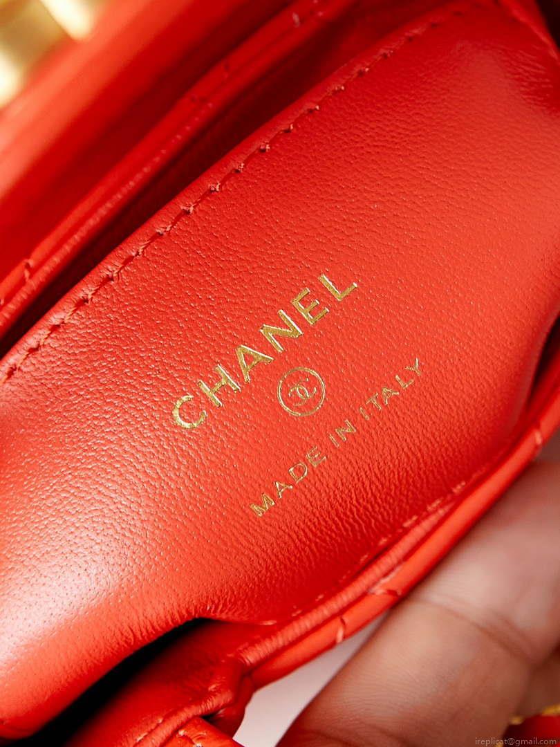 Chanel AP3435 Shiny Aged calfskin & gold-tone metal Orange Red
