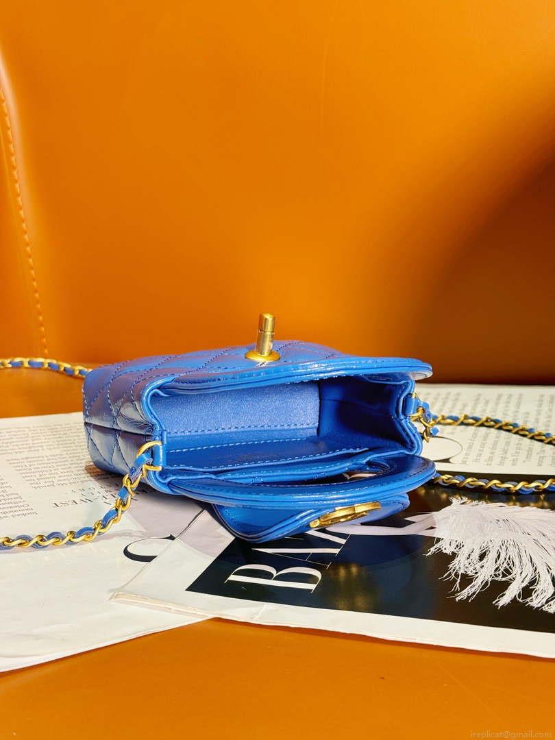 Chanel AP3435 Shiny Aged calfskin & gold-tone metal blue