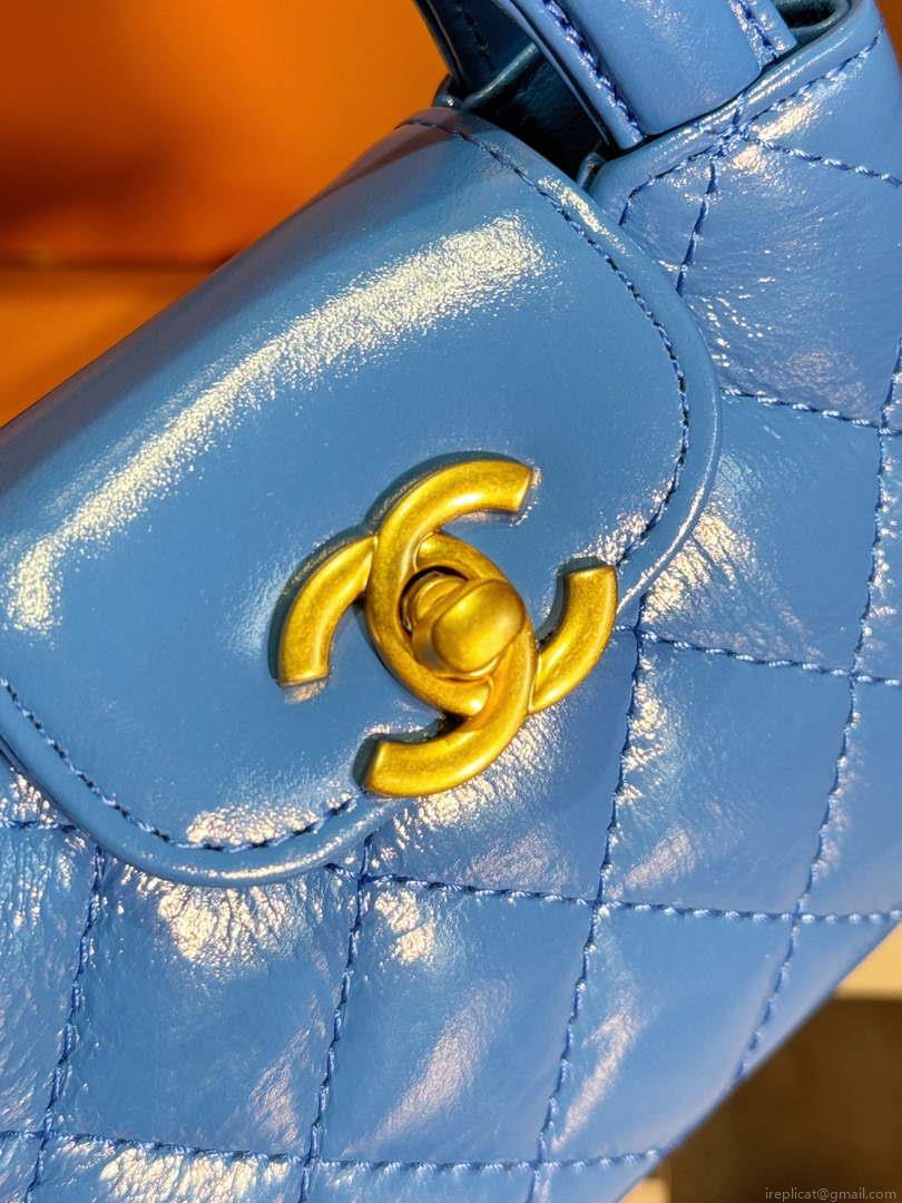 Chanel AP3435 Shiny Aged calfskin & gold-tone metal blue