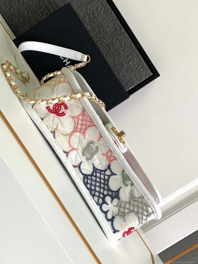 Chanel AS4773 Flap bag Lace Patchwork & Gold-Tone Metal White & Multicolor