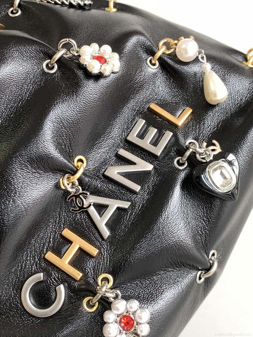 Chanel AS3980 22 Mini Handbag Black Calfskin & Gold-Tone Metal