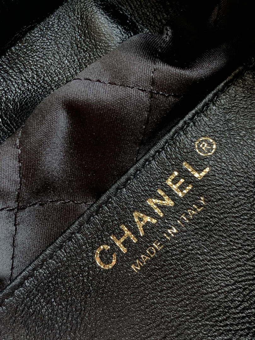 Chanel AS3980 22 Mini Handbag Black Calfskin & Gold-Tone Metal