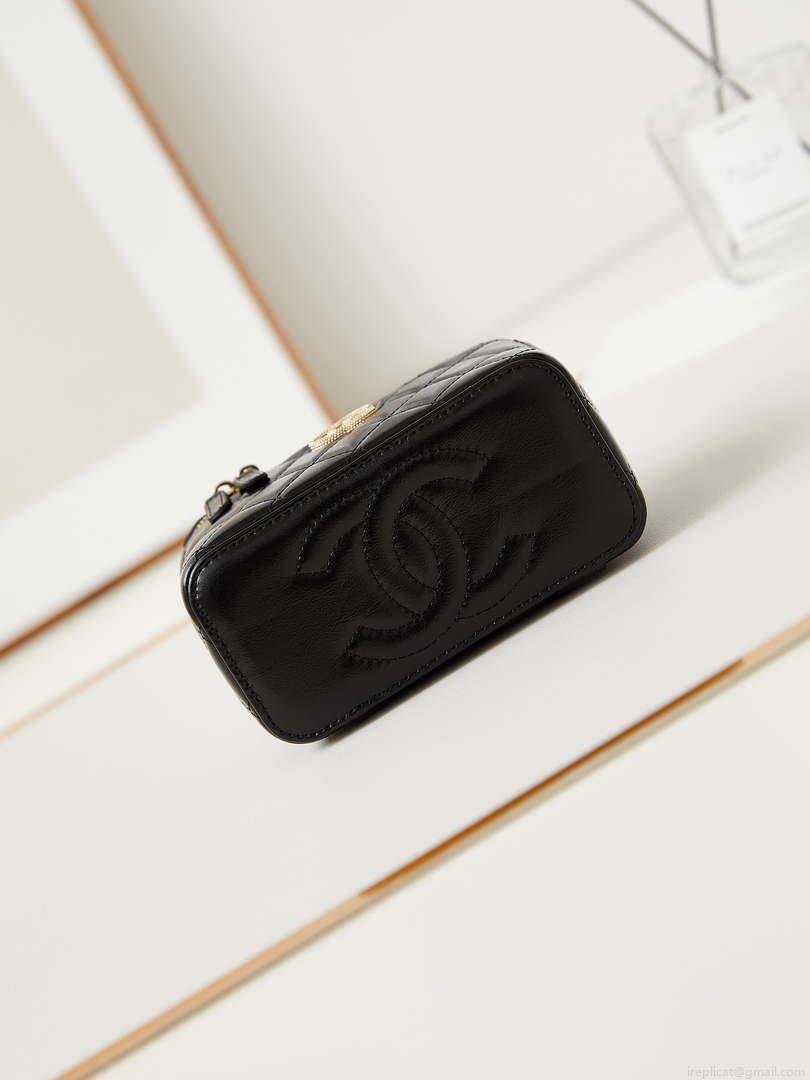 Chanel AP3804 Clutch Lambskin Vanity Box bag With Pearl handle Black