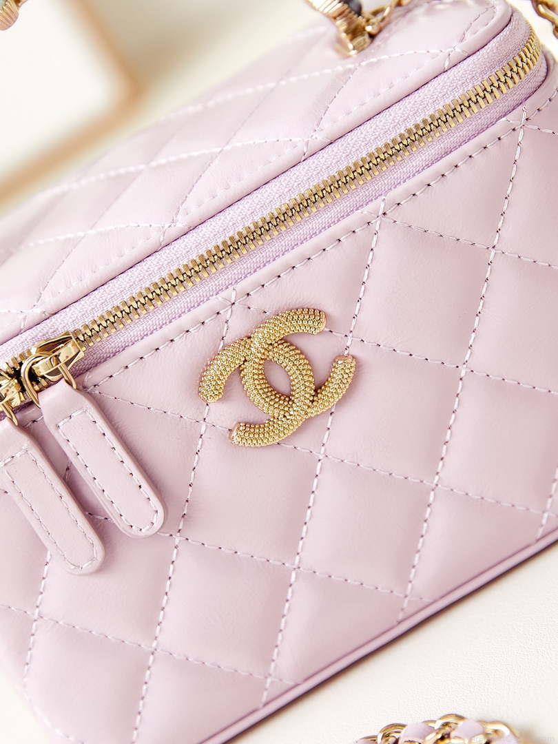 Chanel AP3804 Clutch Lambskin Vanity Box bag With Pearl handle Pink