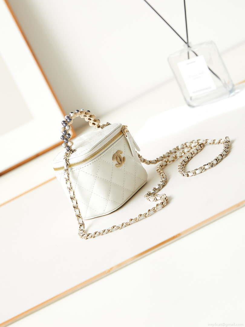 Chanel AP3805 Mini Clutch Lambskin Vanity Box bag With Pearl handle White