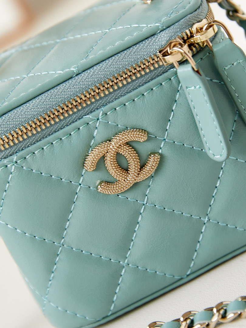Chanel AP3805 Mini Clutch Lambskin Vanity Box bag With Pearl handle Green