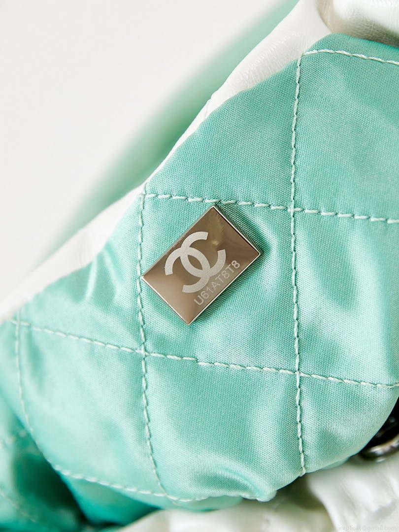 Chanel 22 Mini Handbag Patent Gradient Calfskin Lacquered Metal AS3980 White & Light Green