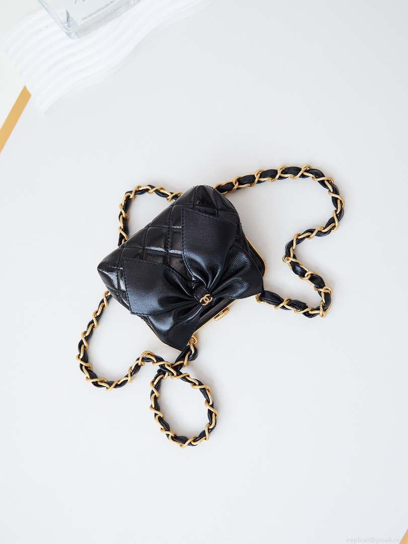 Chanel AP4028 Clutch with chain Lambskin Patent Crumpled Lambskin & Gold-Tone Metal Black