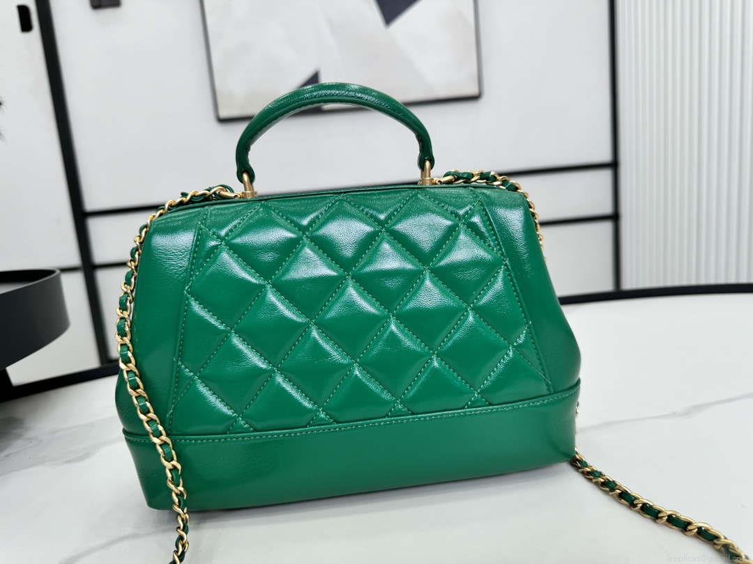 Chanel AS4959 Flap bag With top handle Shiny Lambskin & Gold-Tone Metal Green