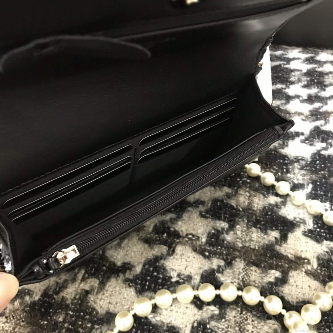 Chanel A68052 Wallet on Chain bag lambskin Imitation Pearls gold Black