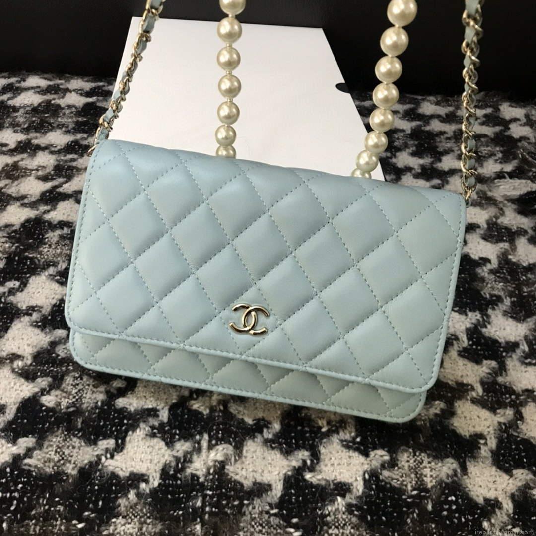 Chanel A68052 Wallet on Chain bag lambskin Imitation Pearls gold Light Blue