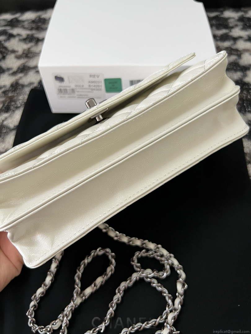 Chanel AP3566 Clutch with Chain White Shiny Crumpled Calfskin Strass & Ruthenium Finish Metal