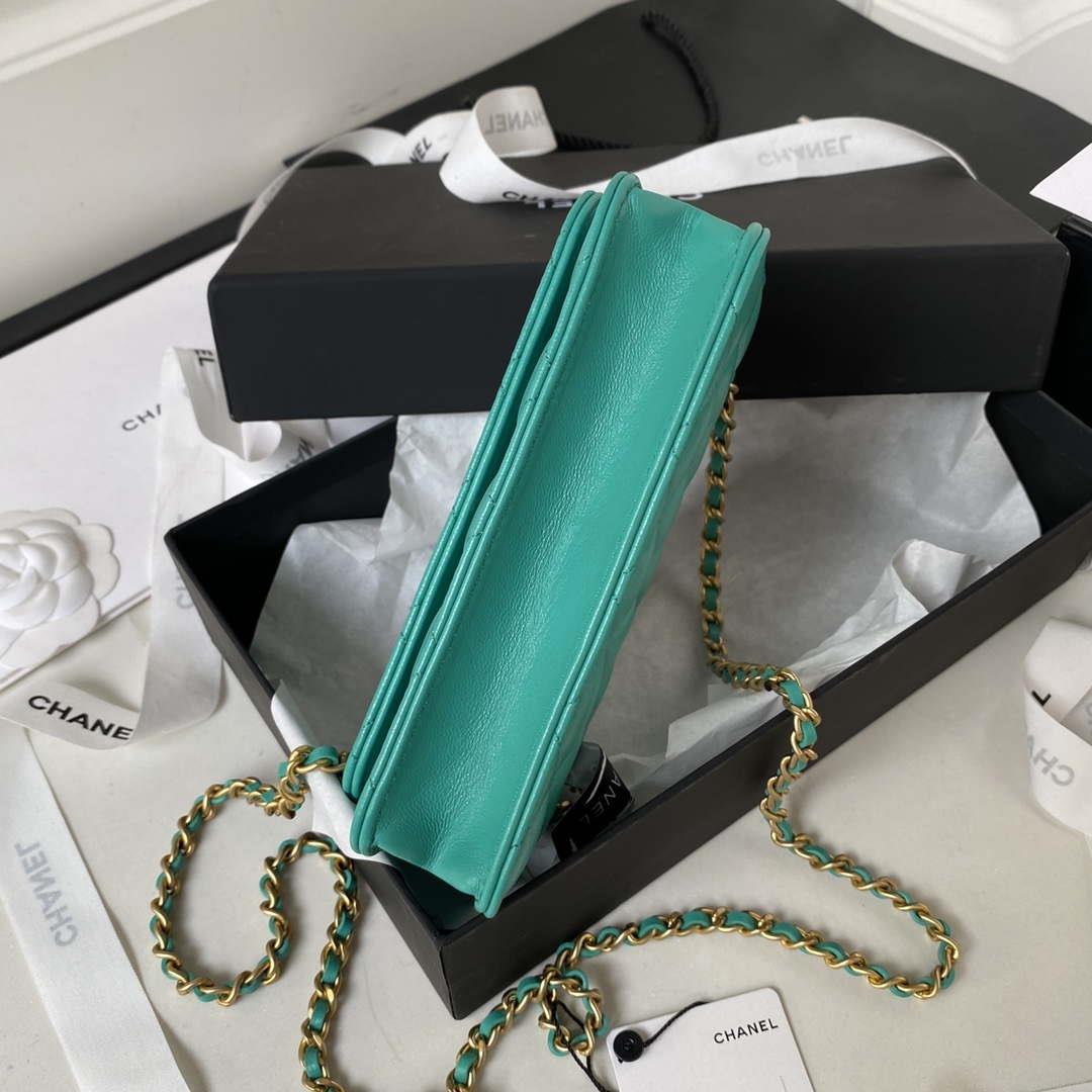 Chanel AP3385 Woc Flap Phone Holder With Chain Lambskin Green Gold