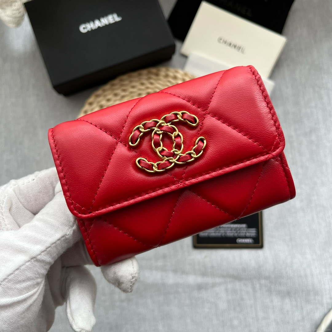 Chanel AP1790 19 flap Card Holder shiny lambskin gold tone ruthenium finish metal Red