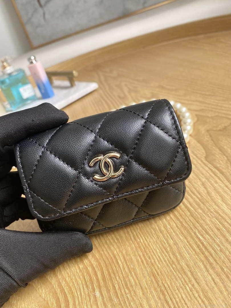 Chanel A81181 22 Spring/Summer Pearl chain belt bag Black