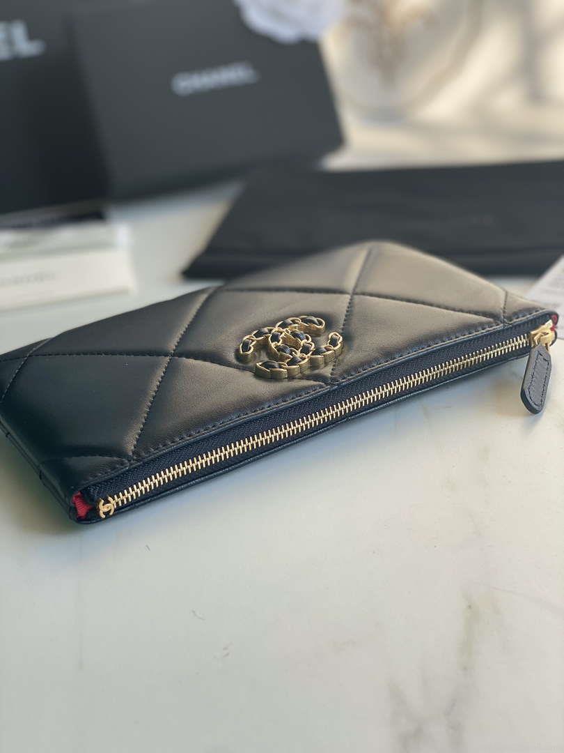 Chanel AP1059 Pouche Lambskin bag Wallet Card Holder Black