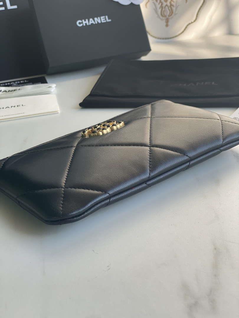 Chanel AP1059 Pouche Lambskin bag Wallet Card Holder Black