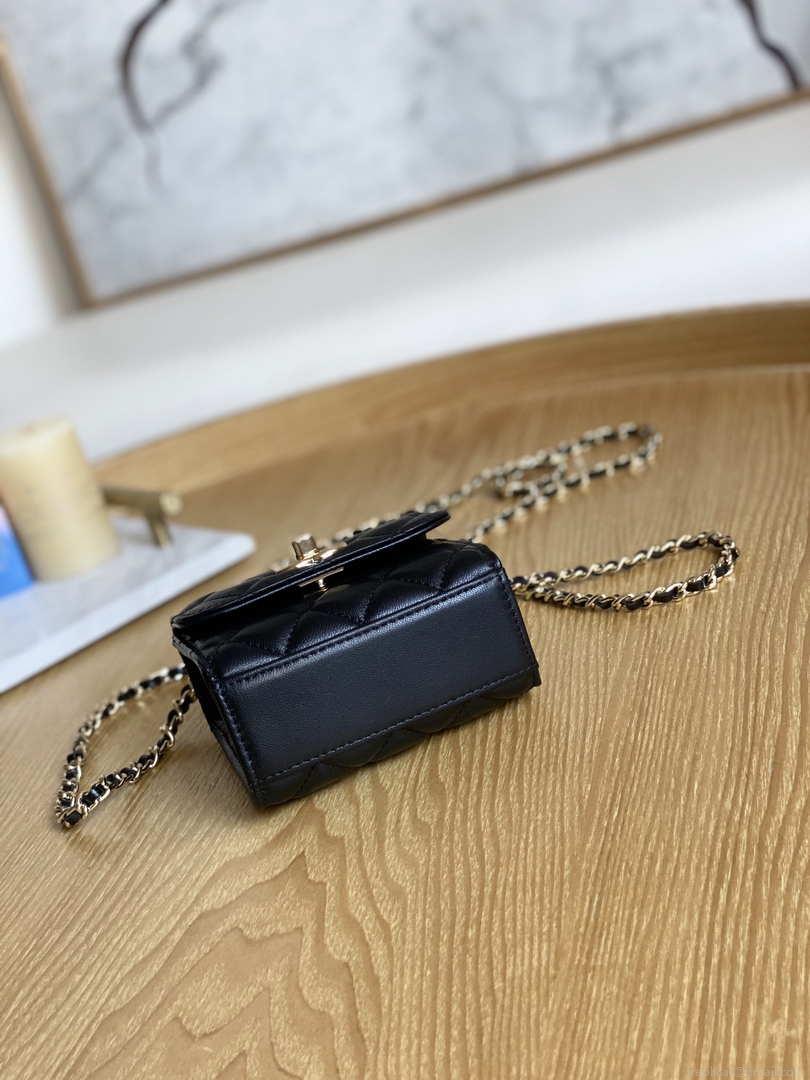Chanel AP3020 Clutch with chain lambskip gold tone metal Black