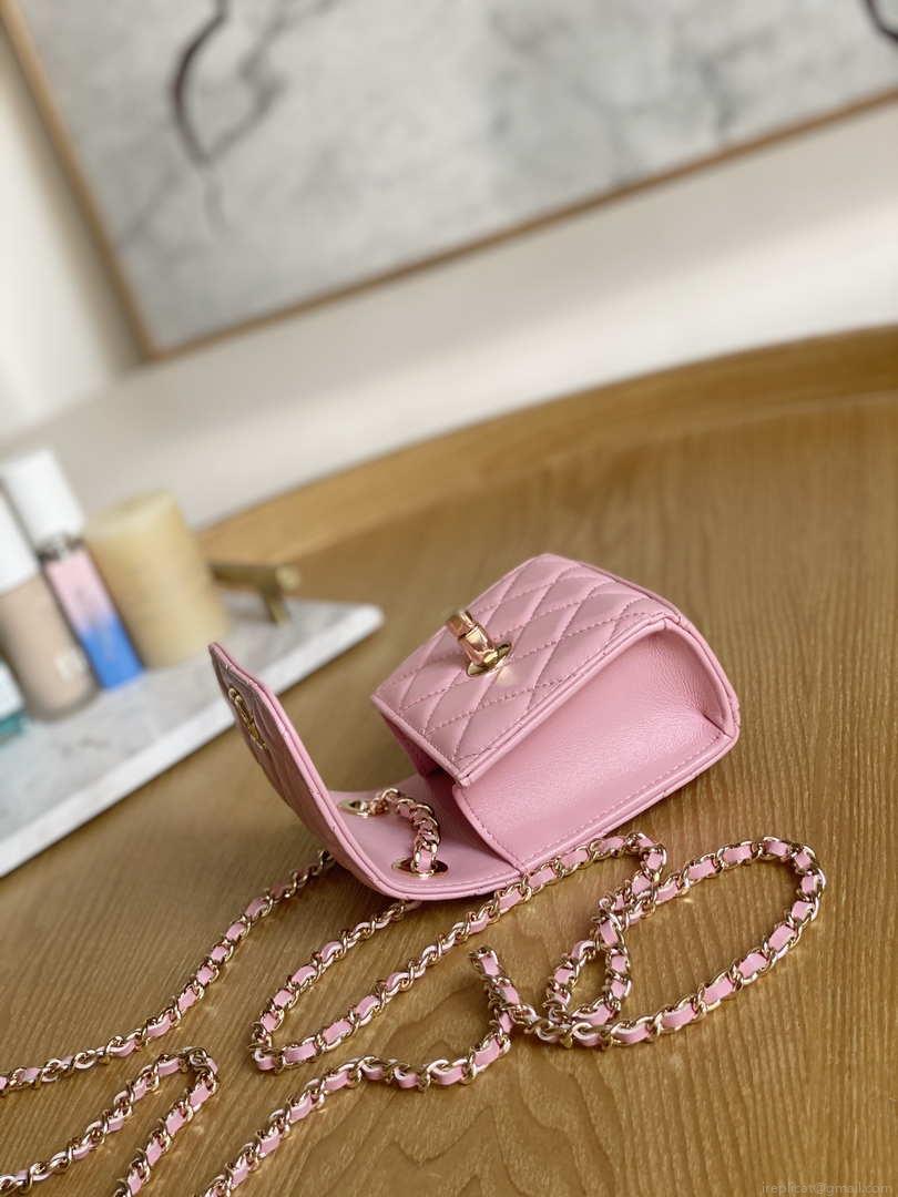 Chanel AP3020 Clutch with chain lambskin gold tone metal Pink