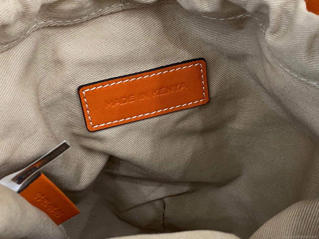 Chloé CHC22SS391G56101 Small Basket Tote Bag Orange