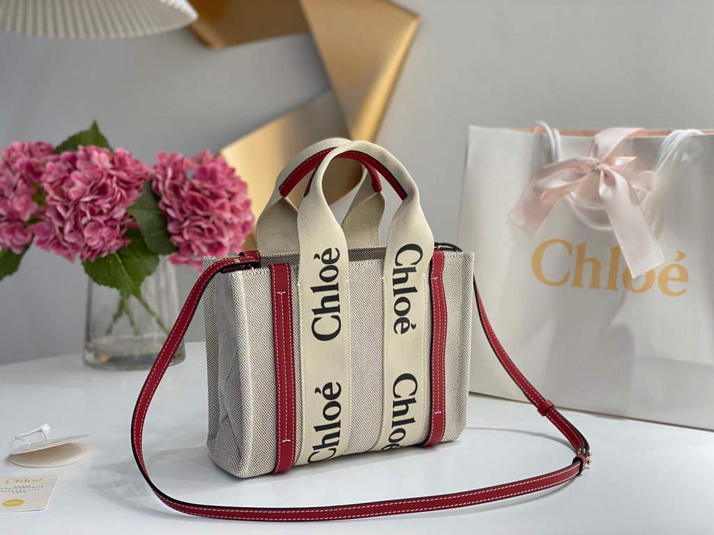 Chloe 385E6690U Small Woody Tote Bag Red