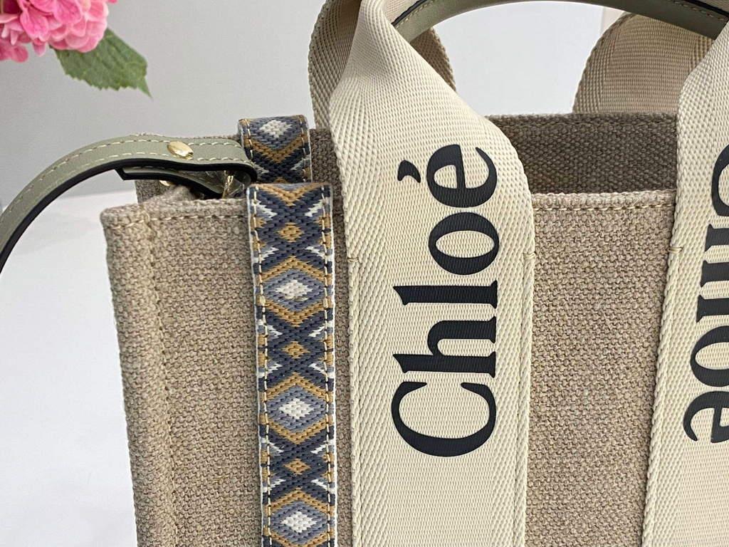 Chloe 385E6690U Small Woody Tote Bag Green