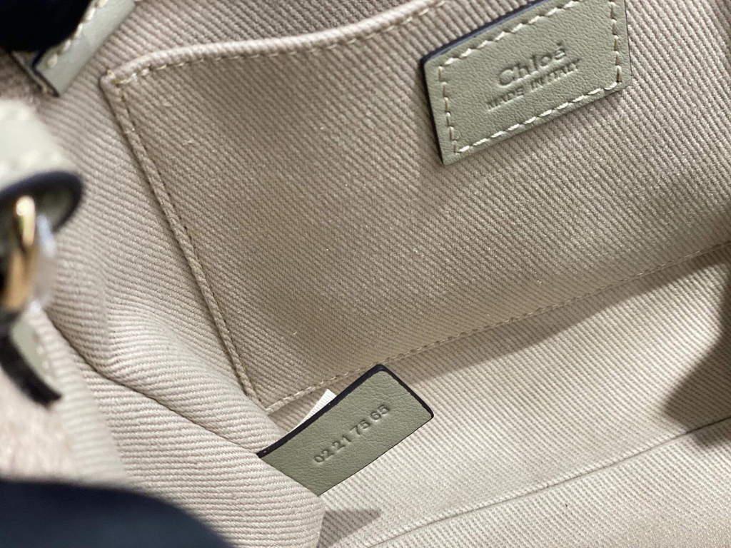 Chloe 385E6690U Small Woody Tote Bag Green