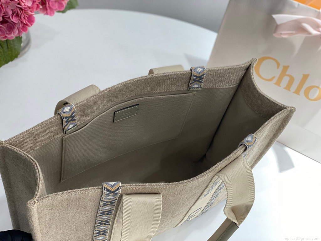 Chloe 382E6690U Large Woody Tote Bag Green