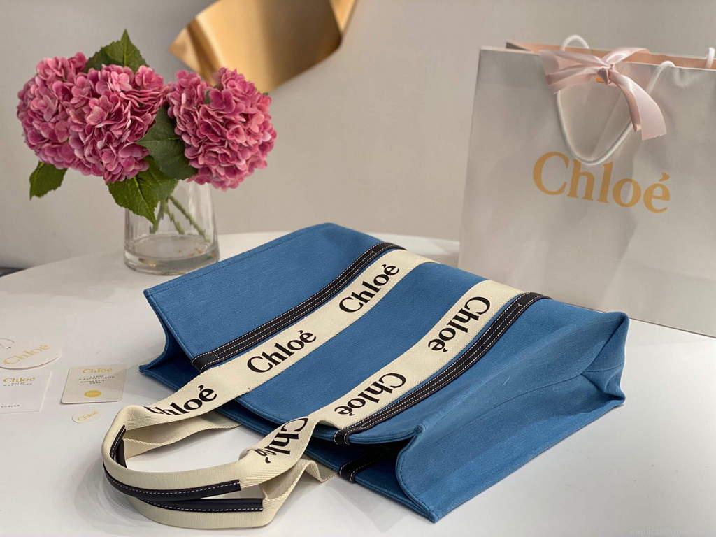 Chloe 382E6690U Large Woody Tote Bag Blue