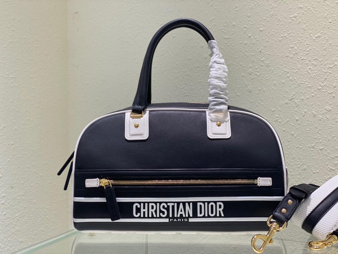 Dior M6202 Medium Dior Vibe Zip Bowling Bag Black Smooth Calfskin