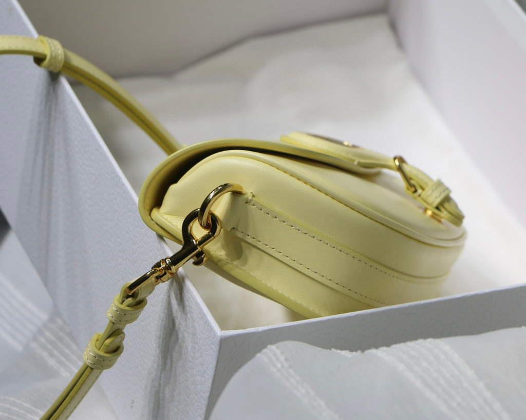 Dior M9327 dior Bobby bag East West Box Calfskin Light Yellow