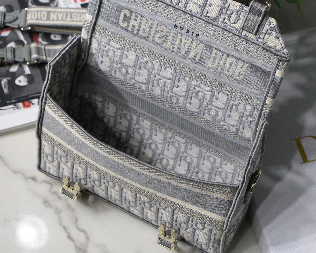 Dior M1241 Small Diorcamp Bag Gray Dior Oblique Embroidery
