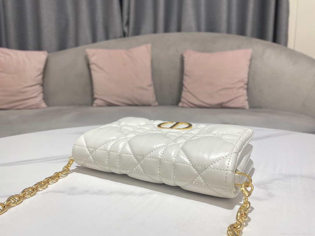 Dior S5135 Caro Macrocannage Pouch Latte Quilted Macrocannage Calfskin