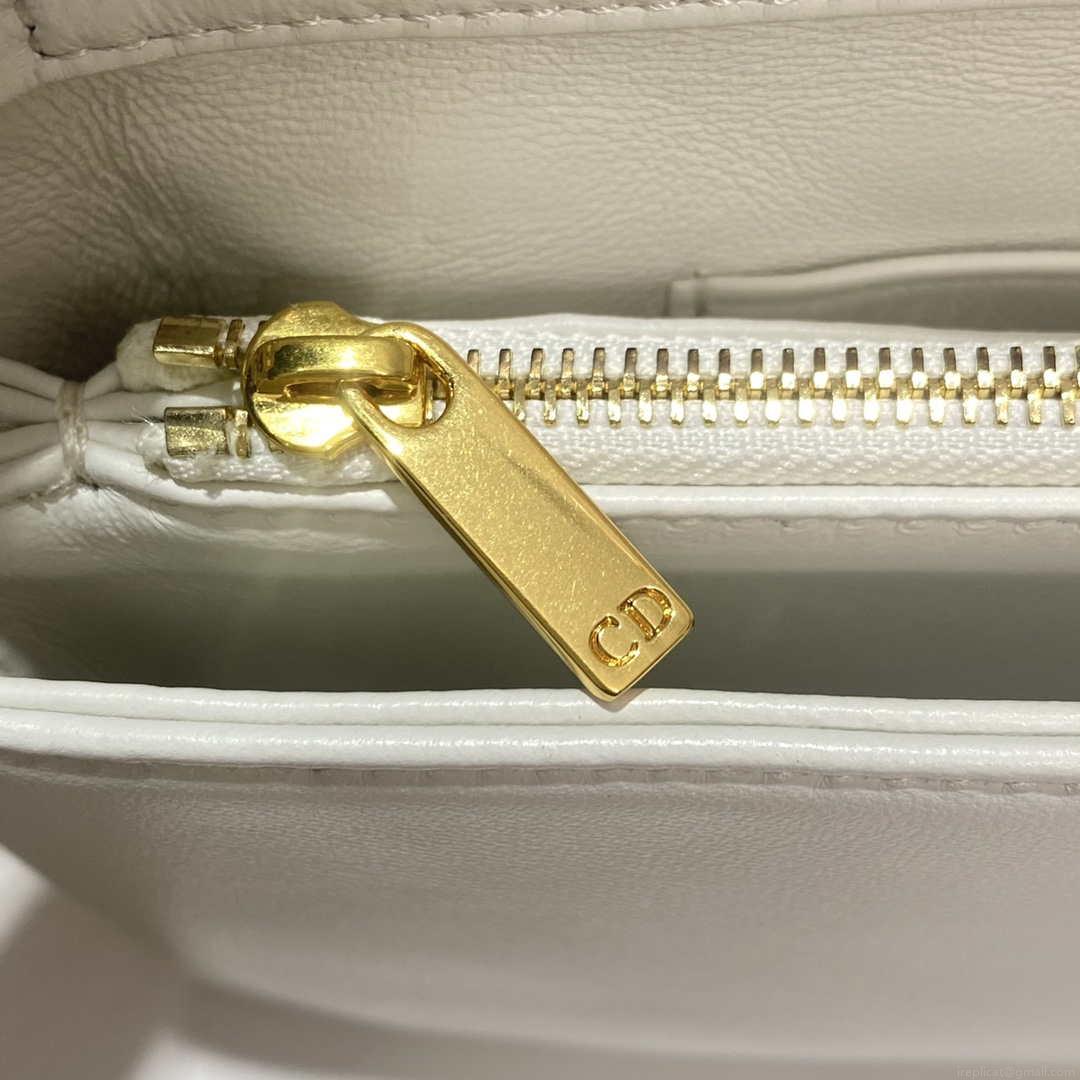 Dior S5135 Caro Macrocannage Pouch Latte Quilted Macrocannage Calfskin
