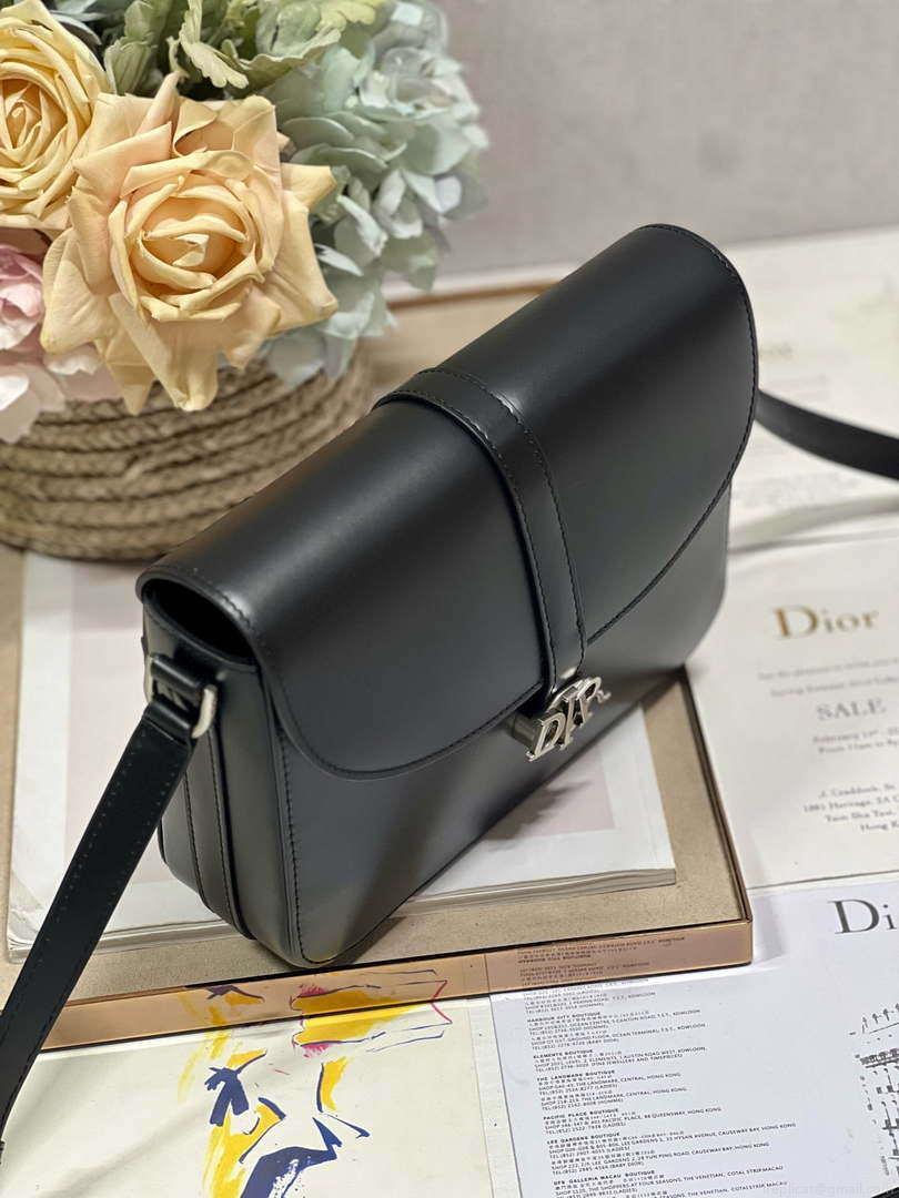 Dior M0051 Crossbody Men Bag Smooth Calfskin Black